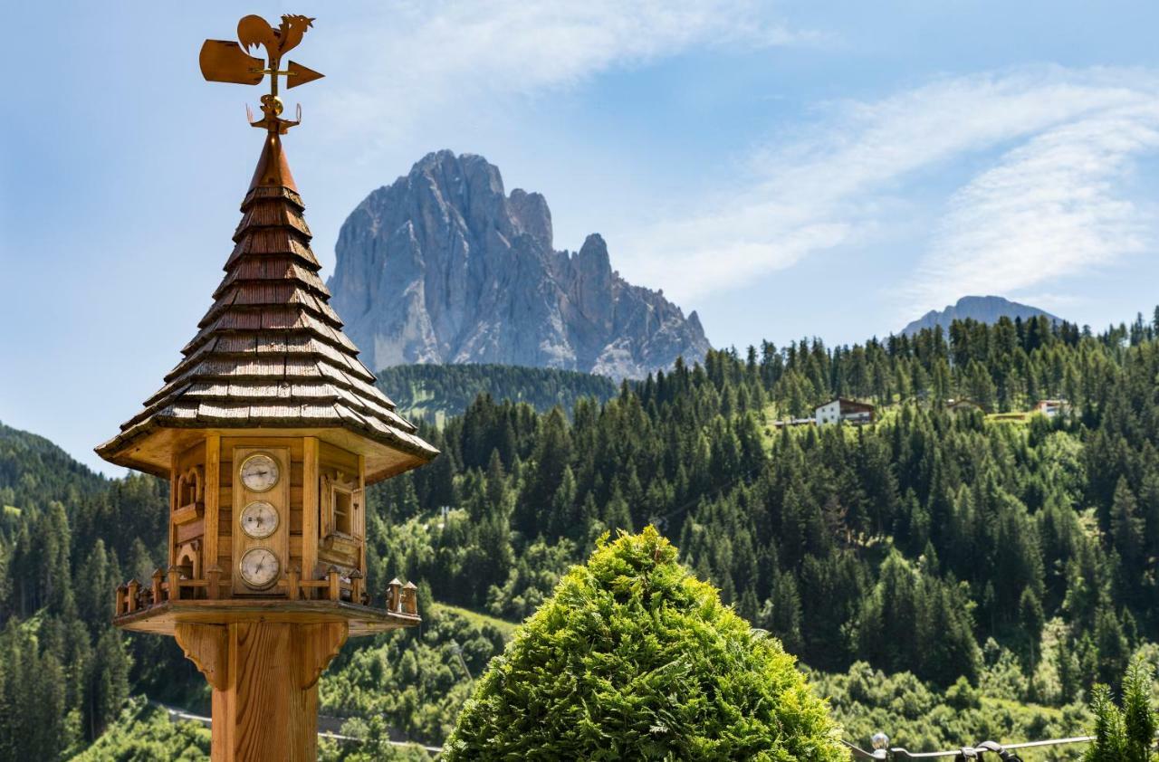Apartments Mezdi Santa Cristina Val Gardena Exterior foto